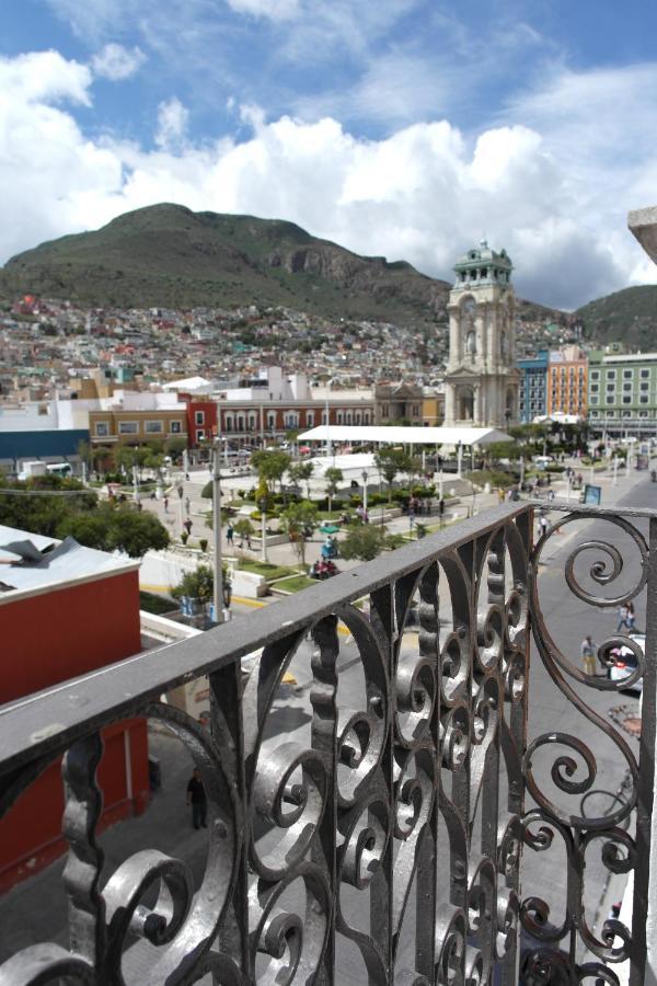 Hotel De Los Banos Pachuca ภายนอก รูปภาพ
