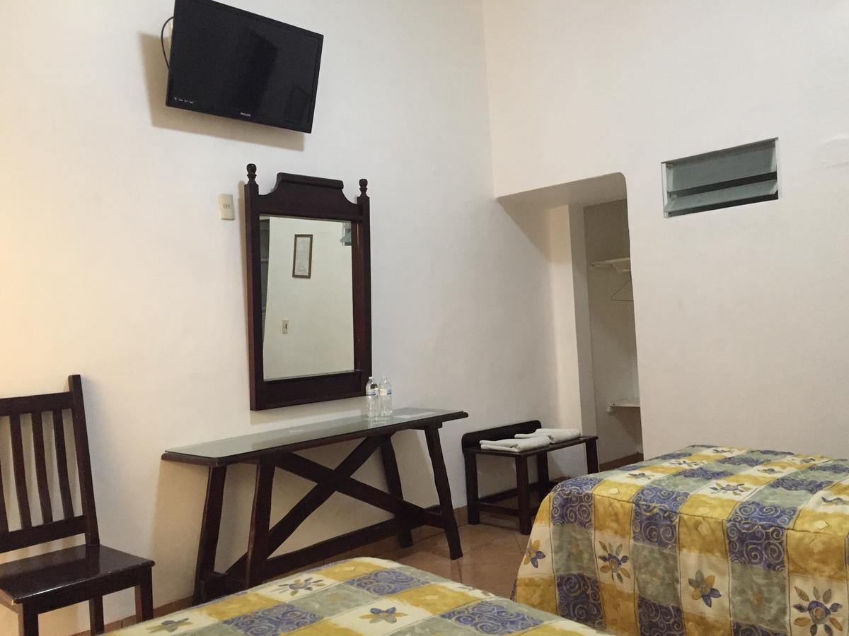Hotel De Los Banos Pachuca ภายนอก รูปภาพ